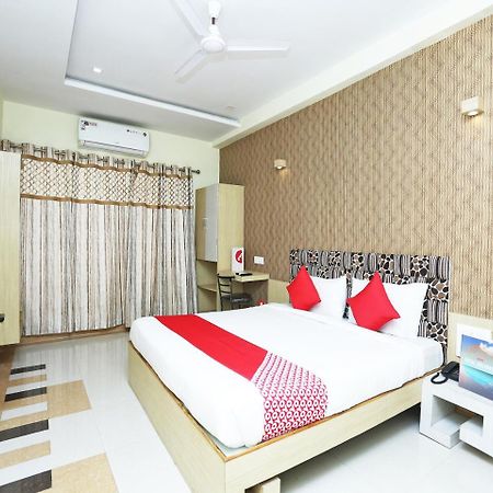 Oyo 16472 Hotel Shree Balram International Raipur  Exterior photo